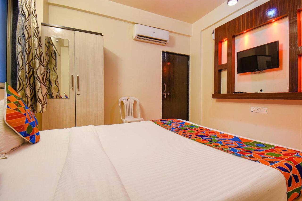 Hotel OYO 80616 4 Star Executive Pune Exterior foto