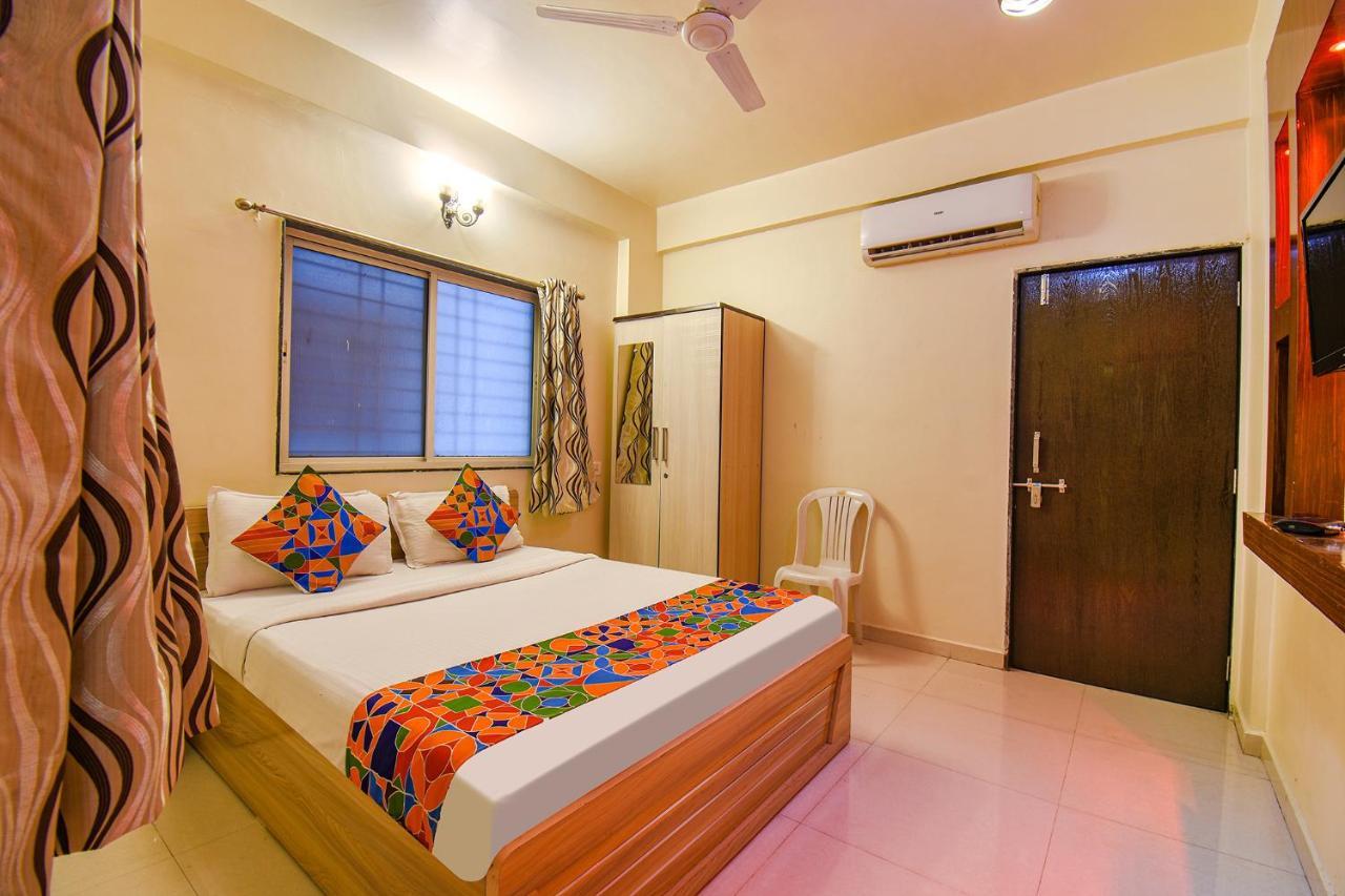 Hotel OYO 80616 4 Star Executive Pune Exterior foto