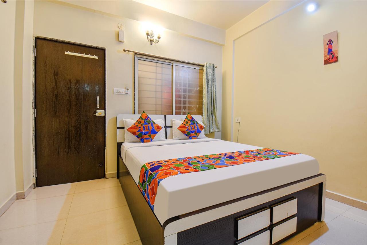 Hotel OYO 80616 4 Star Executive Pune Exterior foto